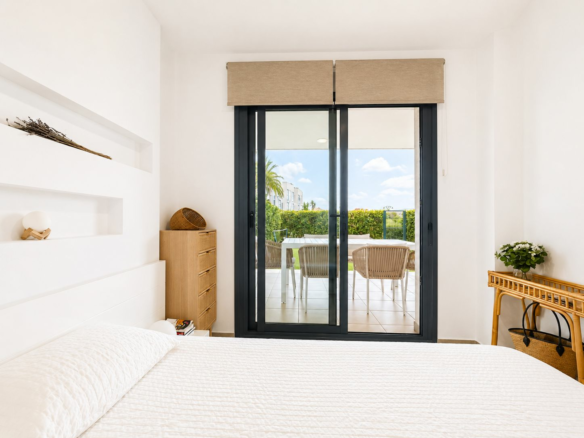 2-bedroom Apartment In Jávea, Spain (102 M²)