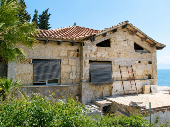 5-bedroom Villa In Alcúdia, Spain (361 M²)