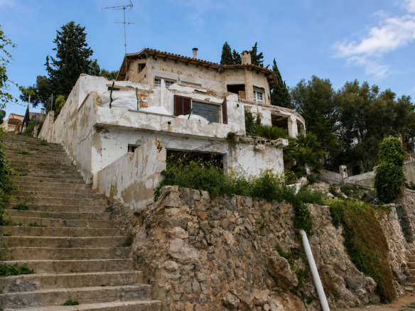 5-bedroom Villa In Alcúdia, Spain (361 M²)
