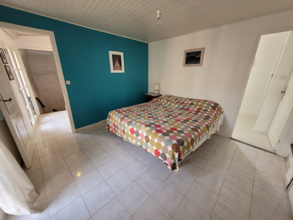 2-bedroom House In Autignac, France (73 M²)