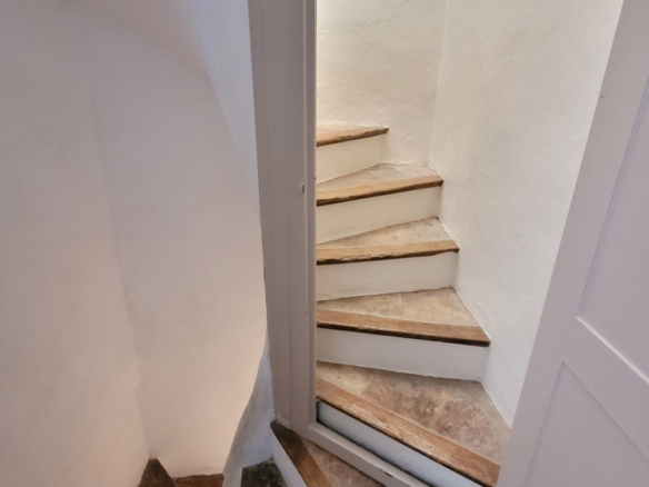 3-bedroom House In Saint Genies De Fontedit, France (80 M²)