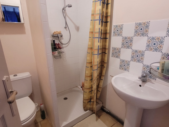 3-bedroom House In Saint Genies De Fontedit, France (80 M²)