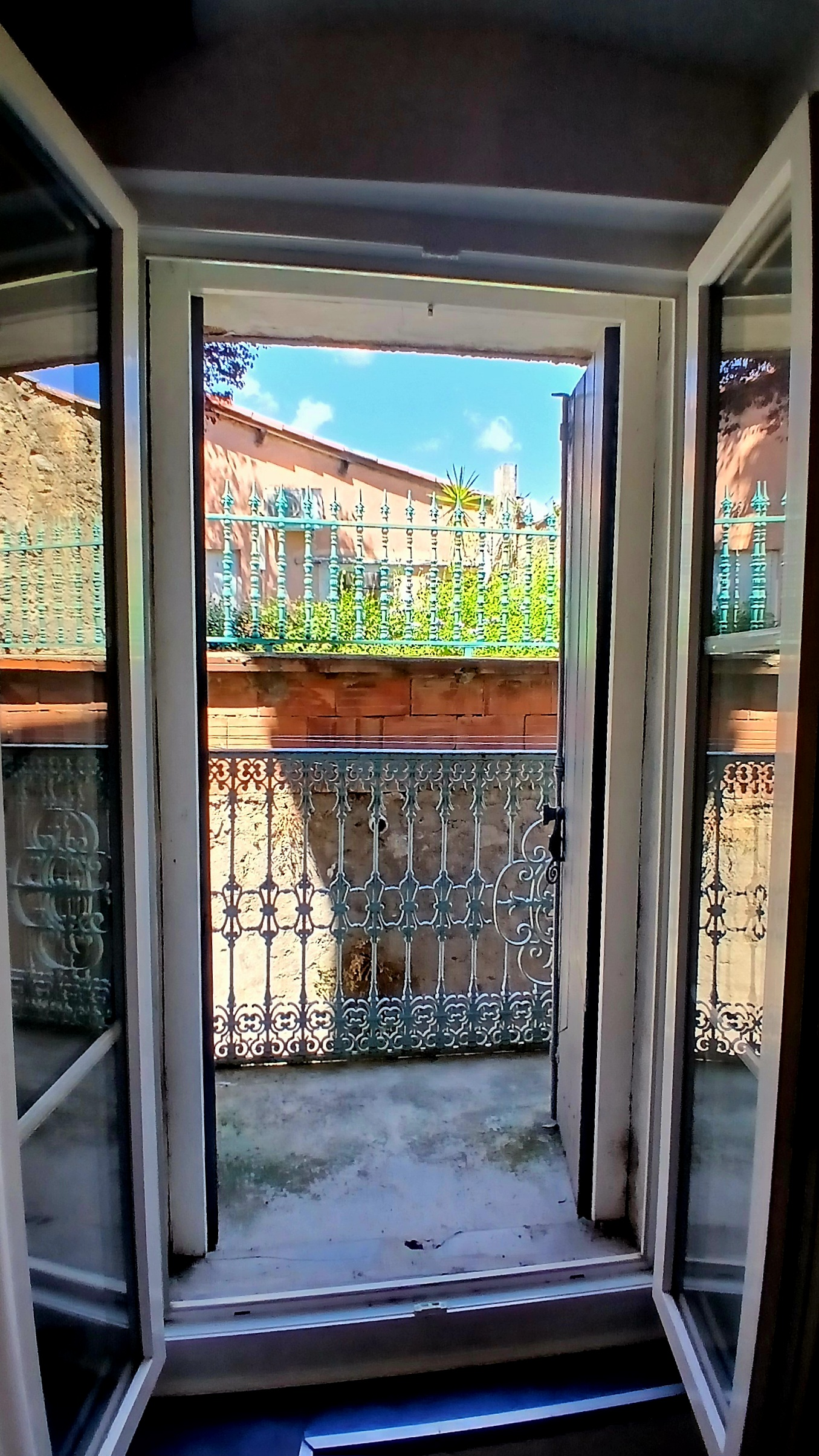 2-bedroom House In Magalas, France (53 M²)