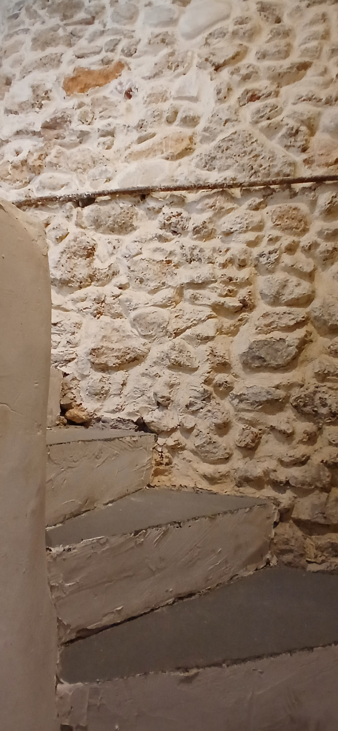 2-bedroom House In Magalas, France (50 M²)