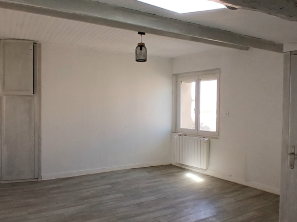 2-bedroom House In Magalas, France (50 M²)
