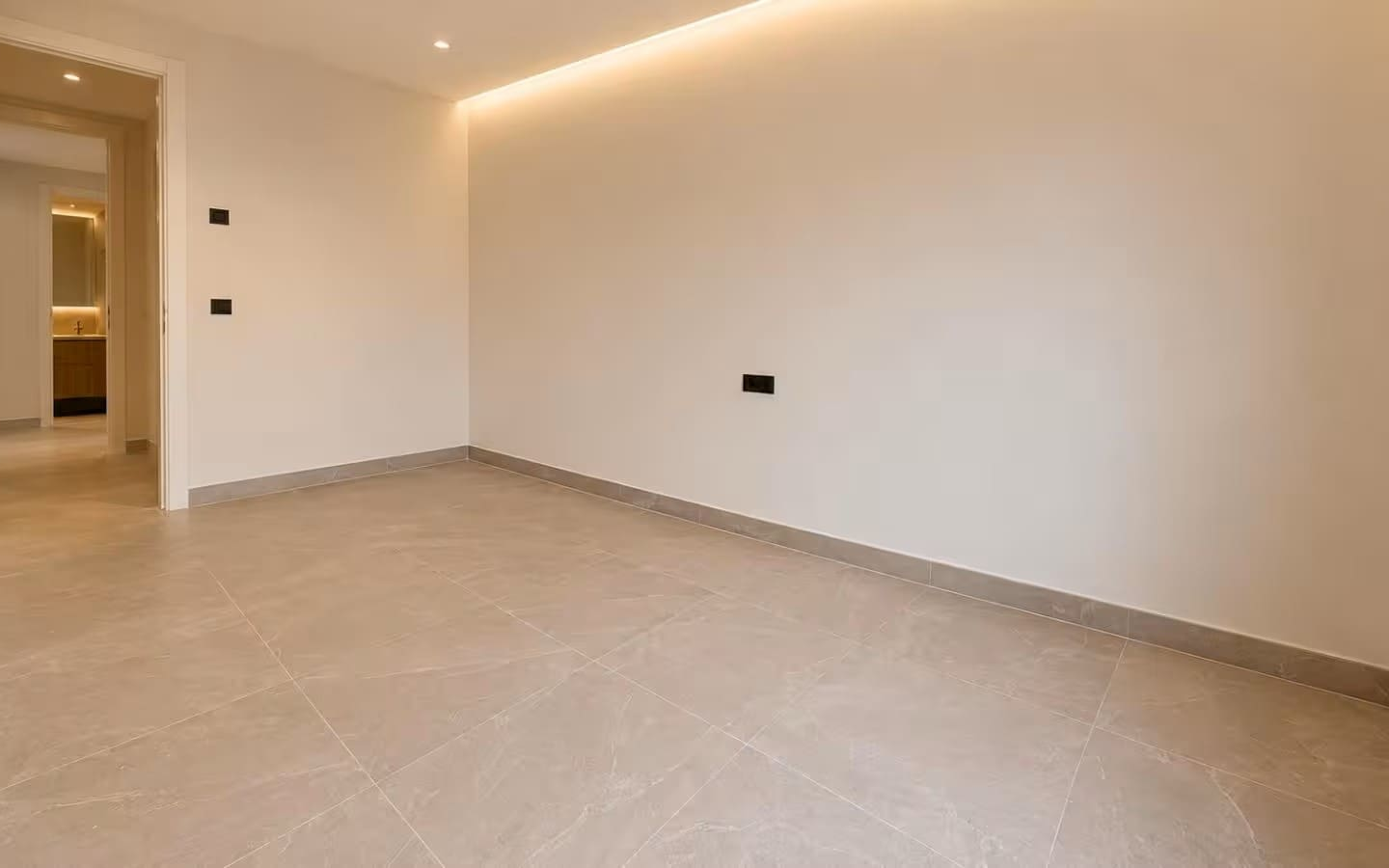 2-bedroom Apartment In Inca, Spain (74 M²)