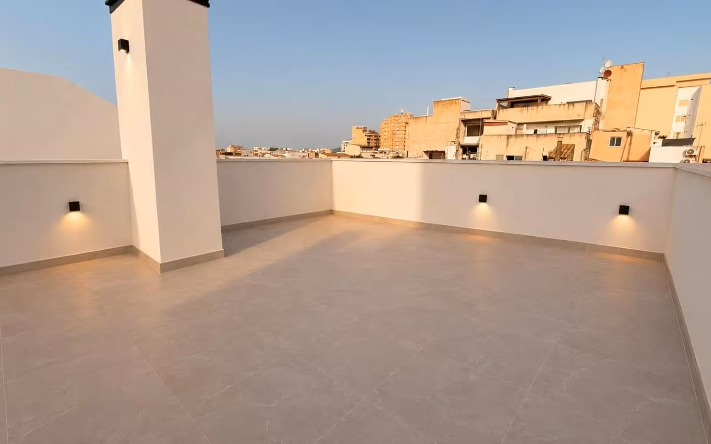 2-bedroom Apartment In Inca, Spain (74 M²)