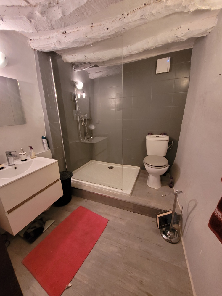 2-bedroom House In Saint Genies De Fontedit, France (90 M²)