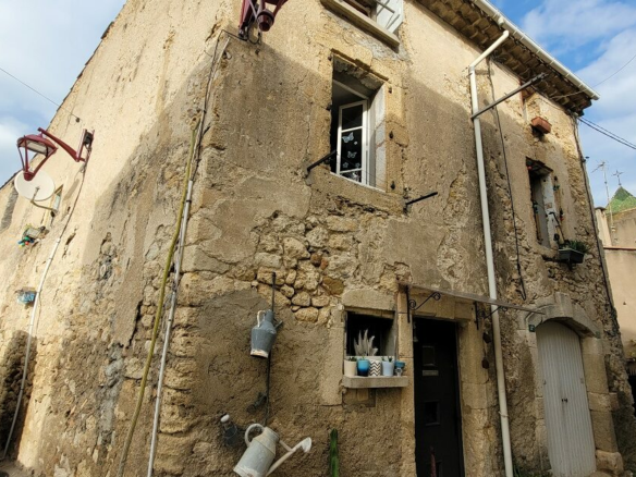 2-bedroom House In Autignac, France (110 M²)