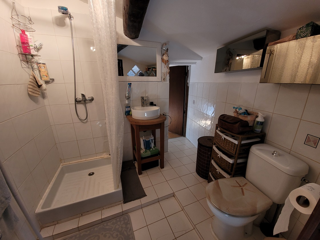 2-bedroom House In Autignac, France (110 M²)