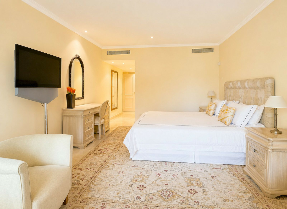Apartment – Middle Floor Apartment In New Golden Mile