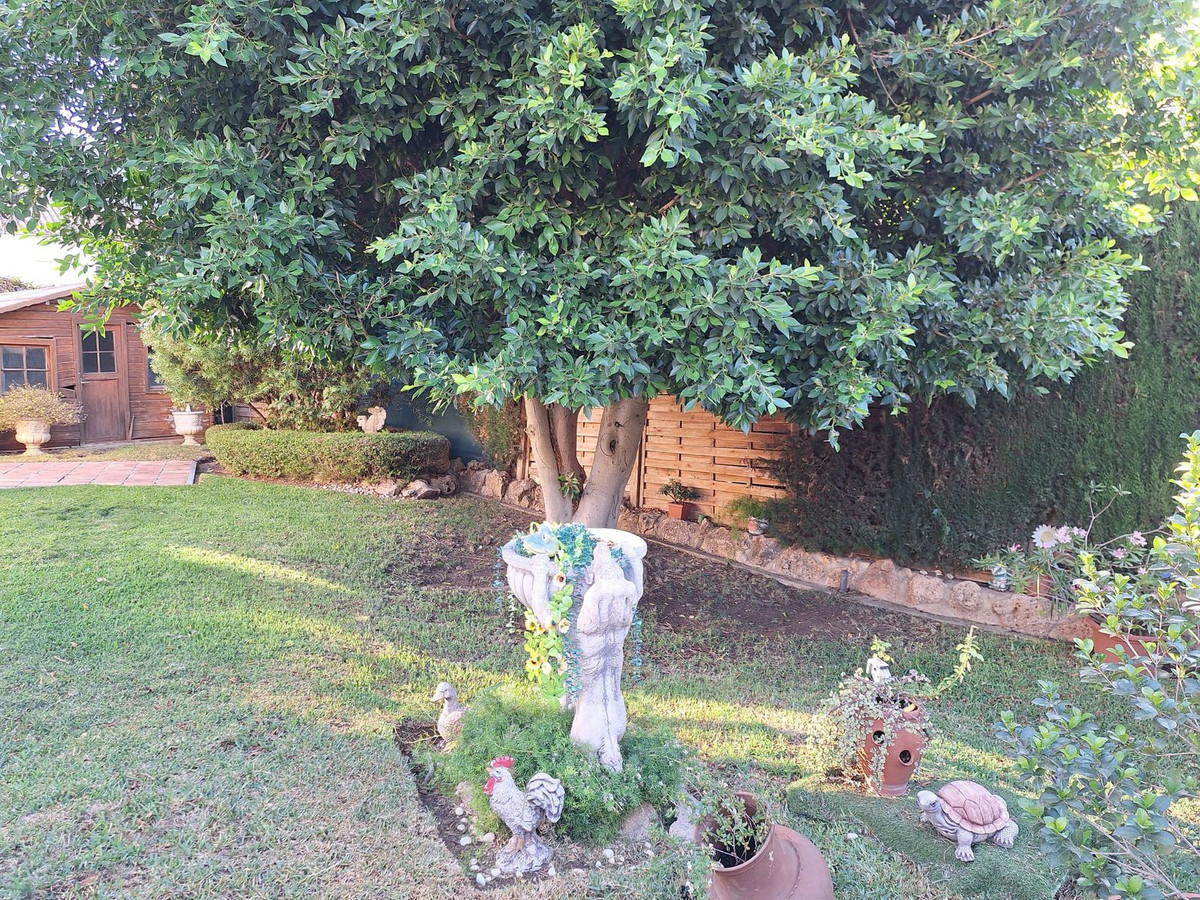 2-bedroom House In Benahavís, Spain (96 M²)