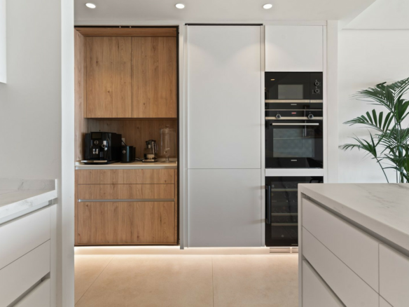 3-bedroom Apartment In Ojén, Spain (157 M²)