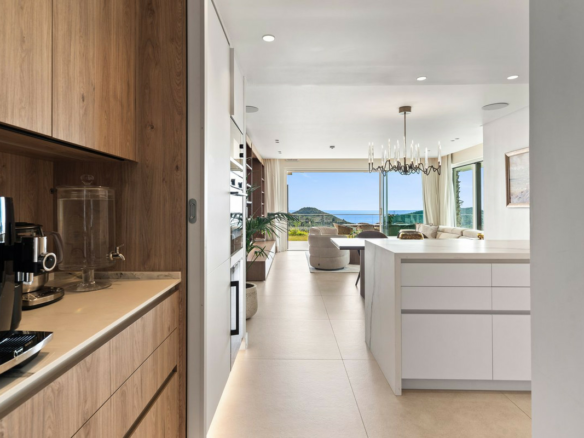 3-bedroom Apartment In Ojén, Spain (157 M²)