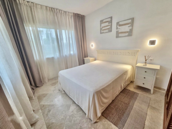 3-bedroom Apartment In Costalita, Spain (188 M²)