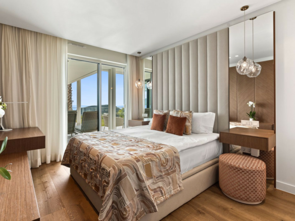 3-bedroom Apartment In Ojén, Spain (157 M²)