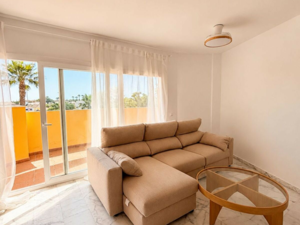 2-bedroom Property In Cancelada, Spain (111 M²)