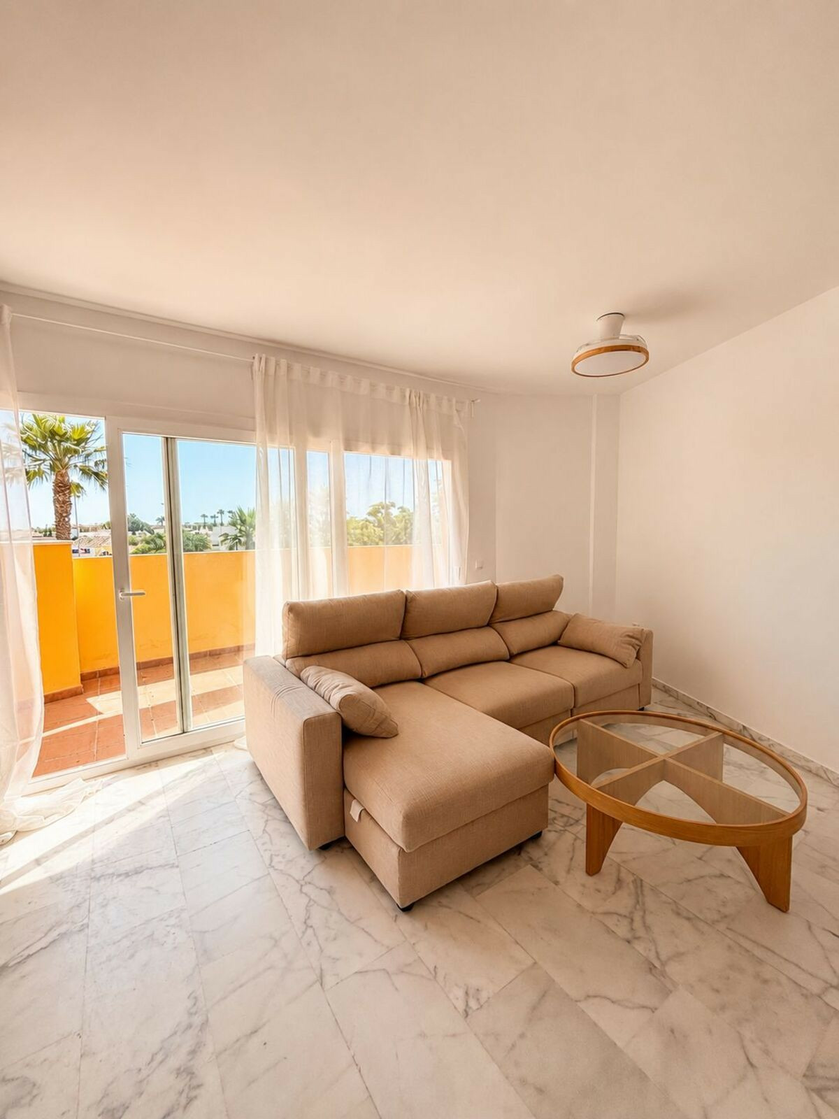 ShowFeedImage-770bf3 2-bedroom Property In Cancelada, Spain (111 M²)