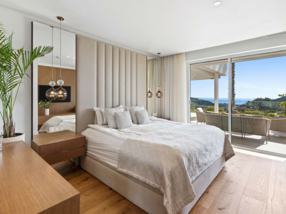 3-bedroom Apartment In Ojén, Spain (157 M²)