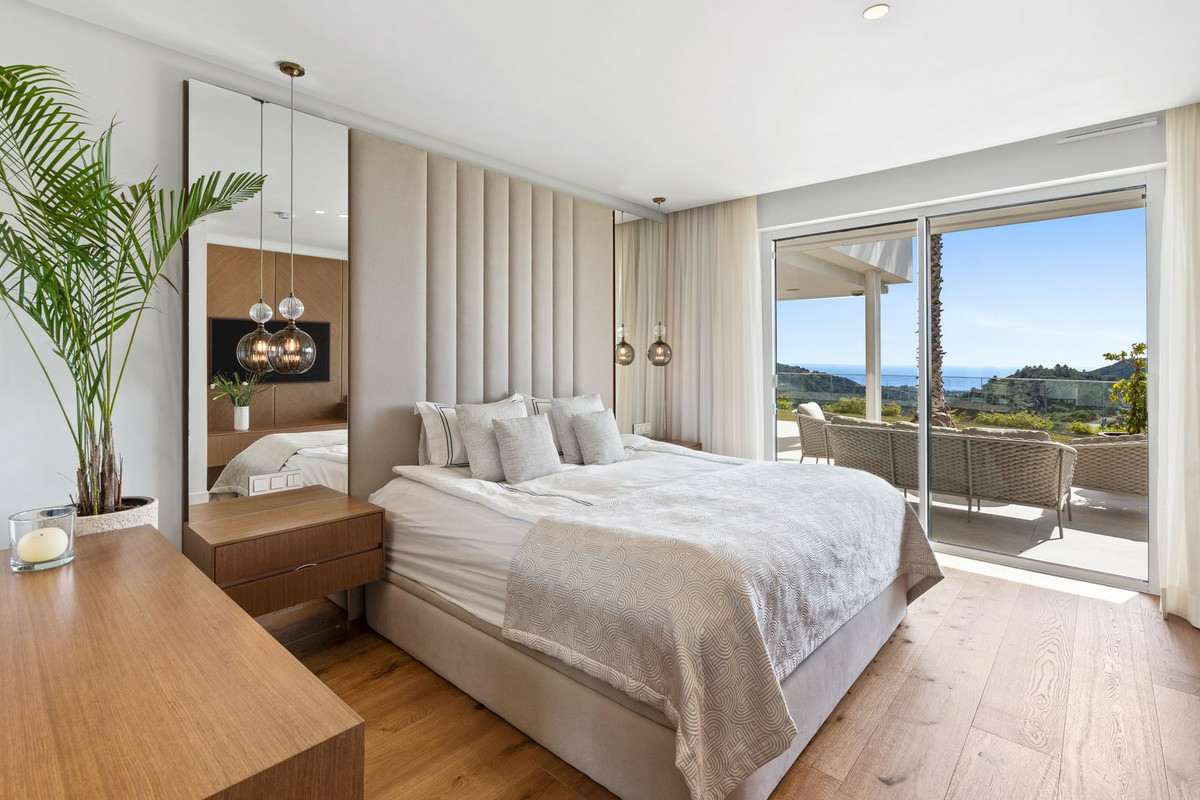 3-bedroom Apartment In Ojén, Spain (157 M²)