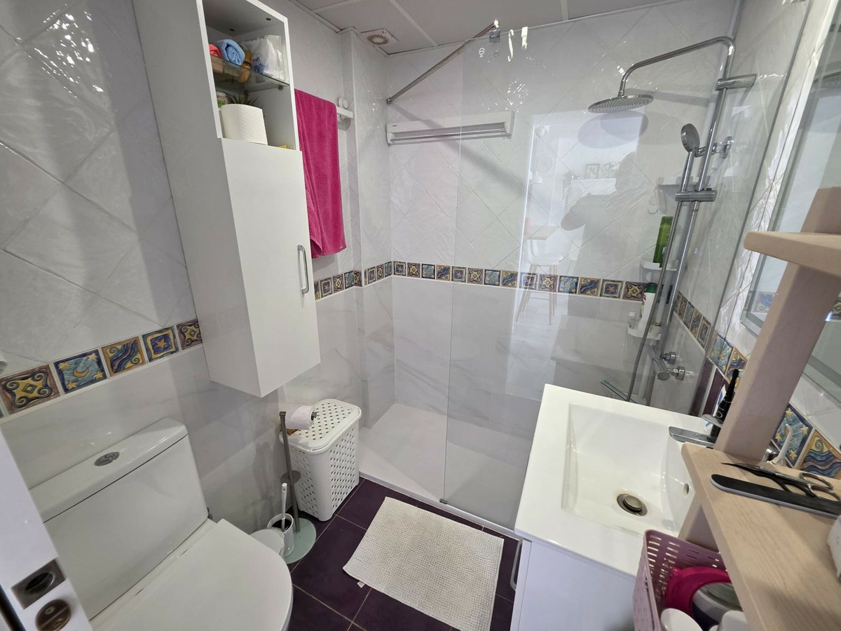 2-bedroom Apartment In San Luis De Sabinillas, Spain (66 M²)