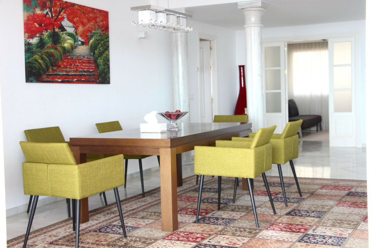 4-bedroom Apartment In Nueva Andalucía, Spain (202 M²)