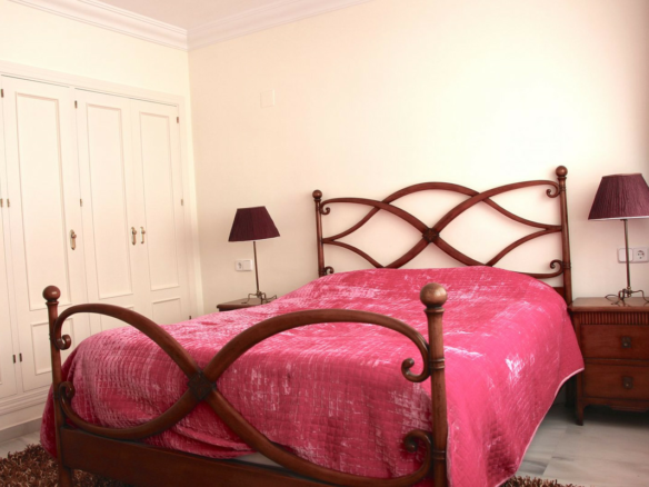 4-bedroom Apartment In Nueva Andalucía, Spain (202 M²)