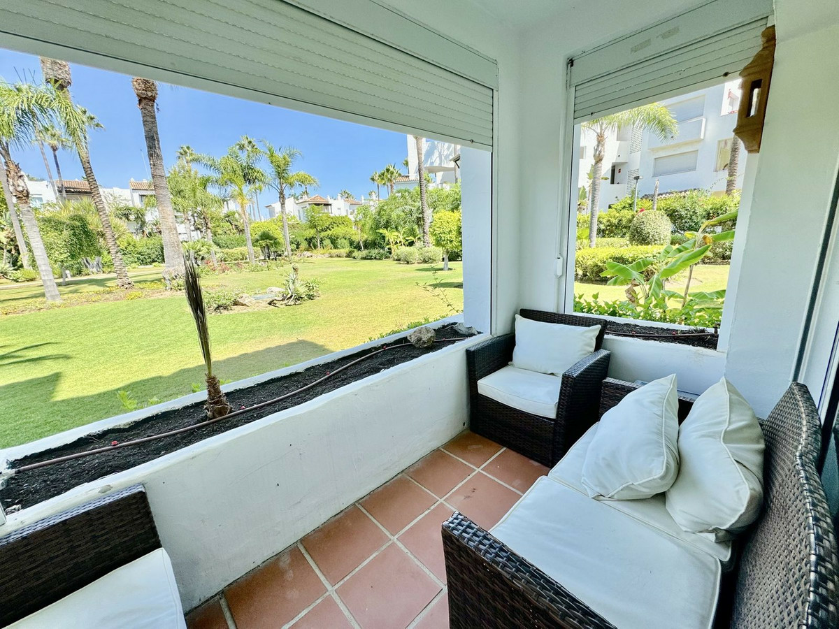 3-bedroom Apartment In Costalita, Spain (188 M²)