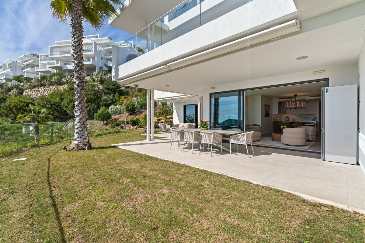 3-bedroom Apartment In Ojén, Spain (157 M²)