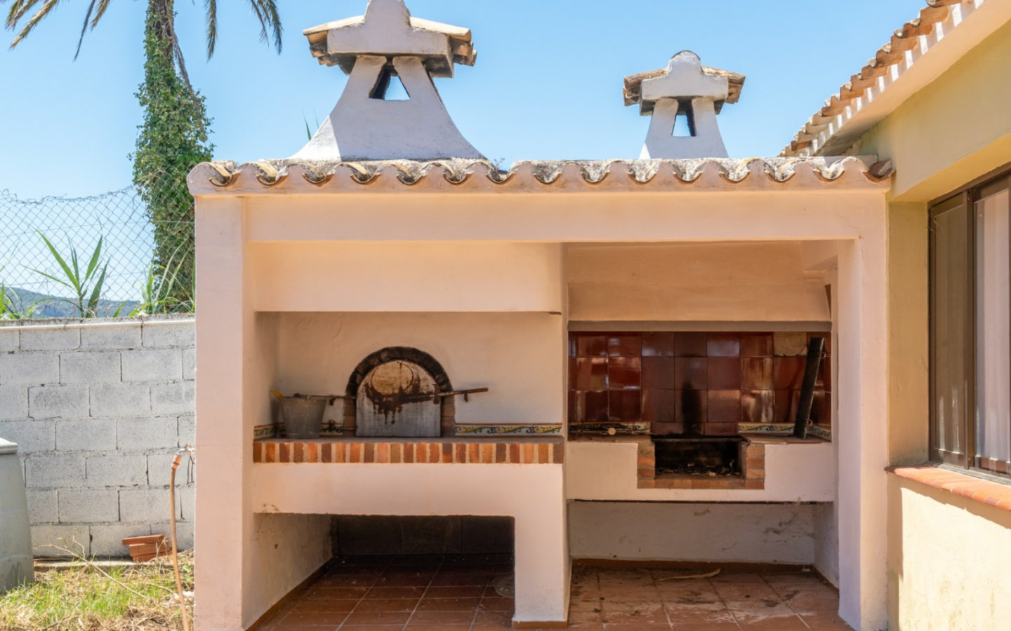 3-bedroom Villa In Jávea, Spain (332 M²)