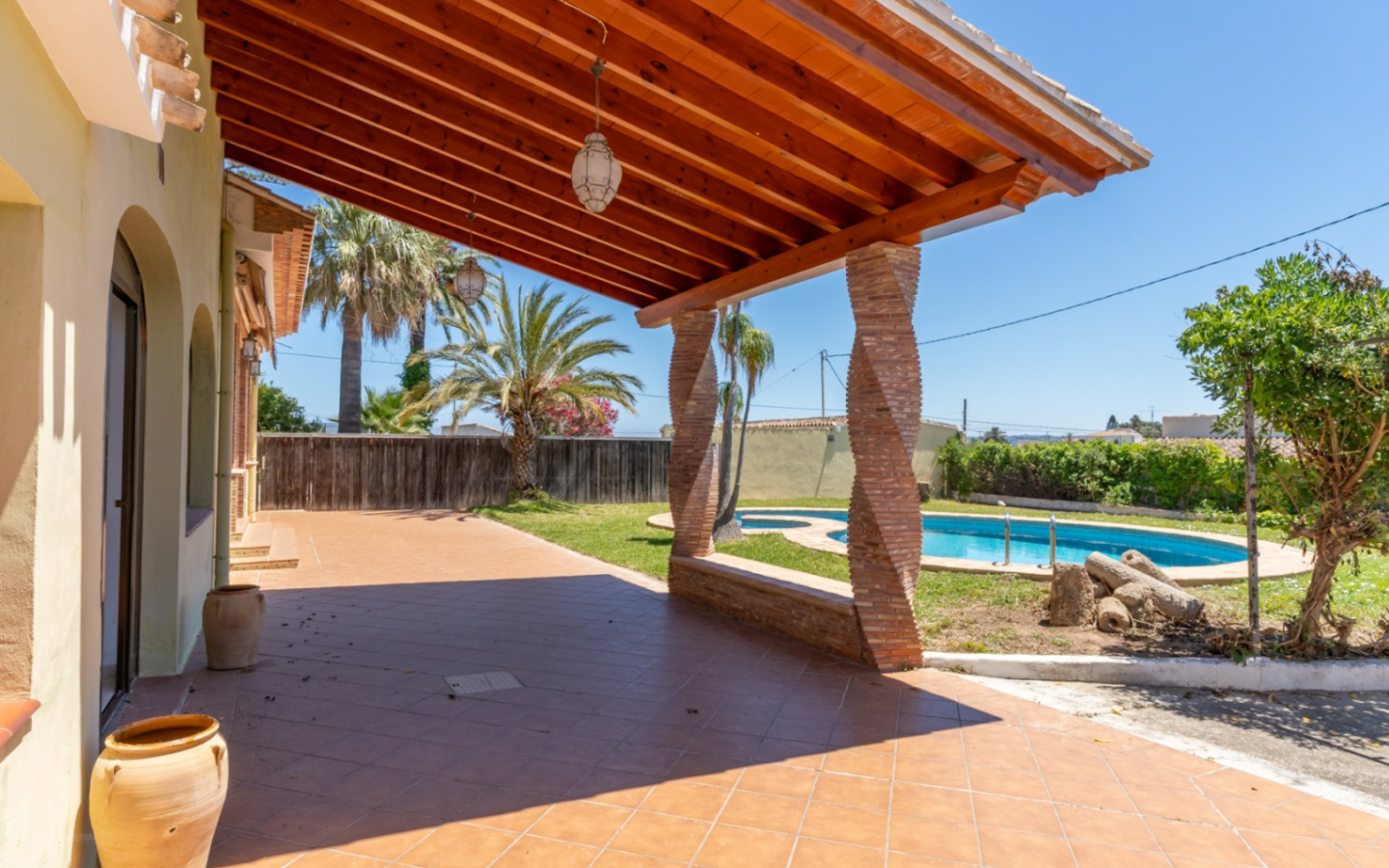 3-bedroom Villa In Jávea, Spain (332 M²)