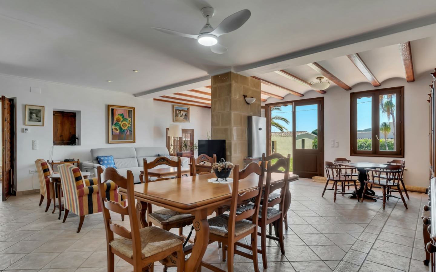 3-bedroom Villa In Jávea, Spain (332 M²)