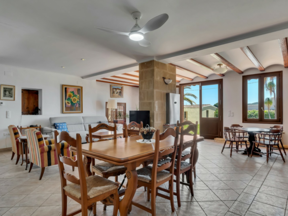 3-bedroom Villa In Jávea, Spain (332 M²)