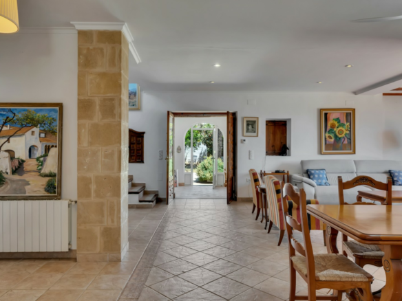 3-bedroom Villa In Jávea, Spain (332 M²)
