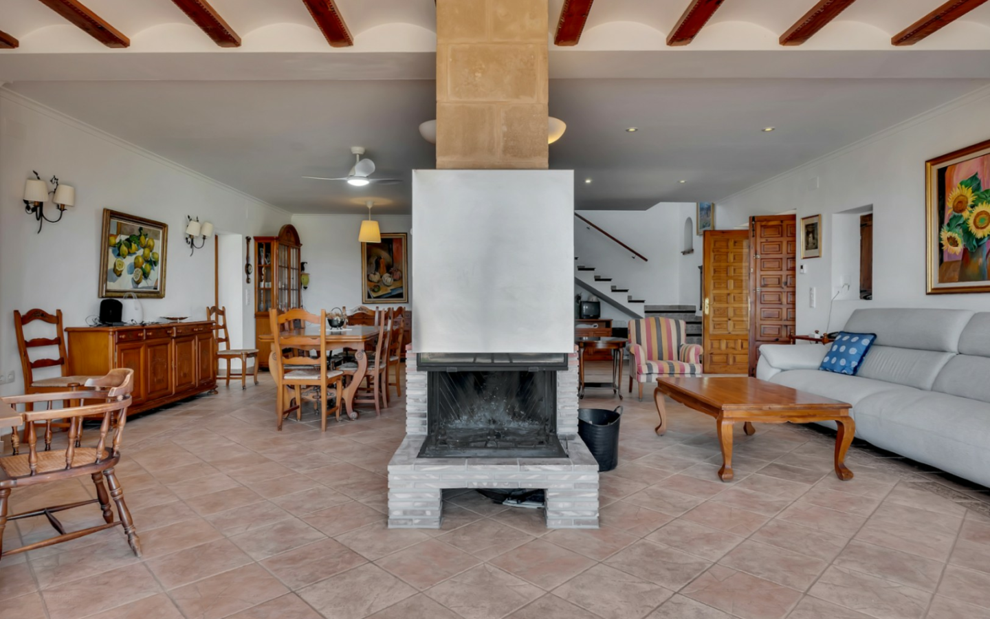 3-bedroom Villa In Jávea, Spain (332 M²)
