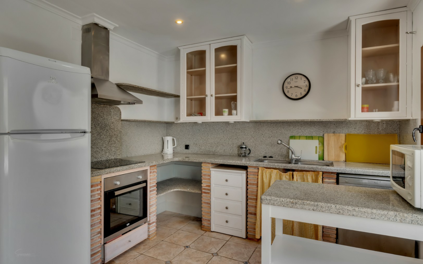 3-bedroom Villa In Jávea, Spain (332 M²)