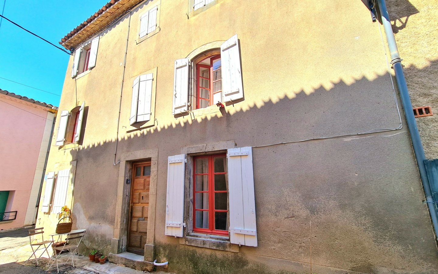 4-bedroom House In Caunes Minervois, France (102 M²)
