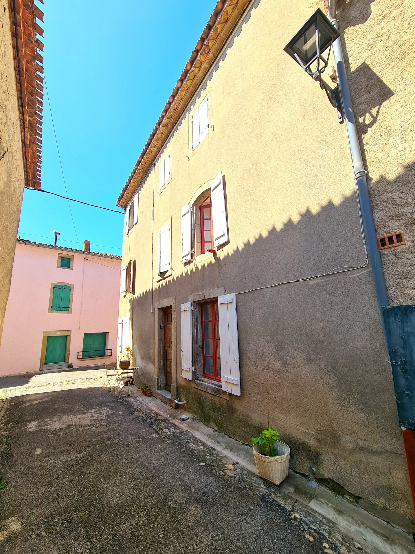 TRAU159500EC-ad1331 4-bedroom House In Caunes Minervois, France (102 M²)