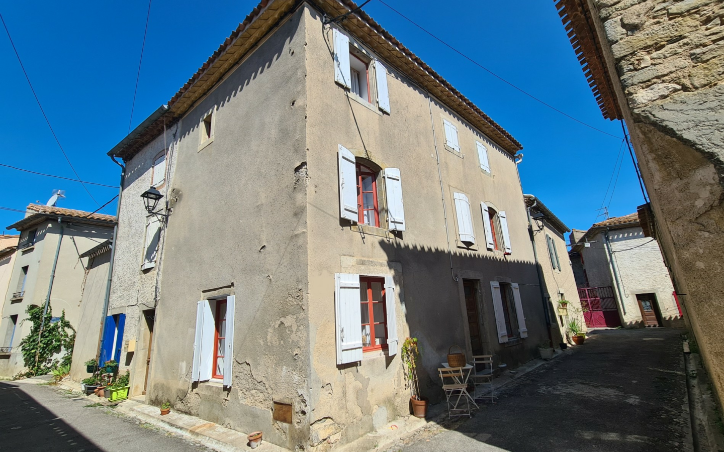 4-bedroom House In Caunes Minervois, France (102 M²)