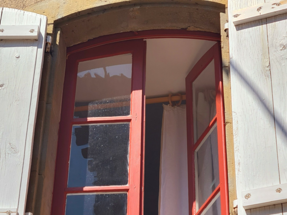 4-bedroom House In Caunes Minervois, France (102 M²)