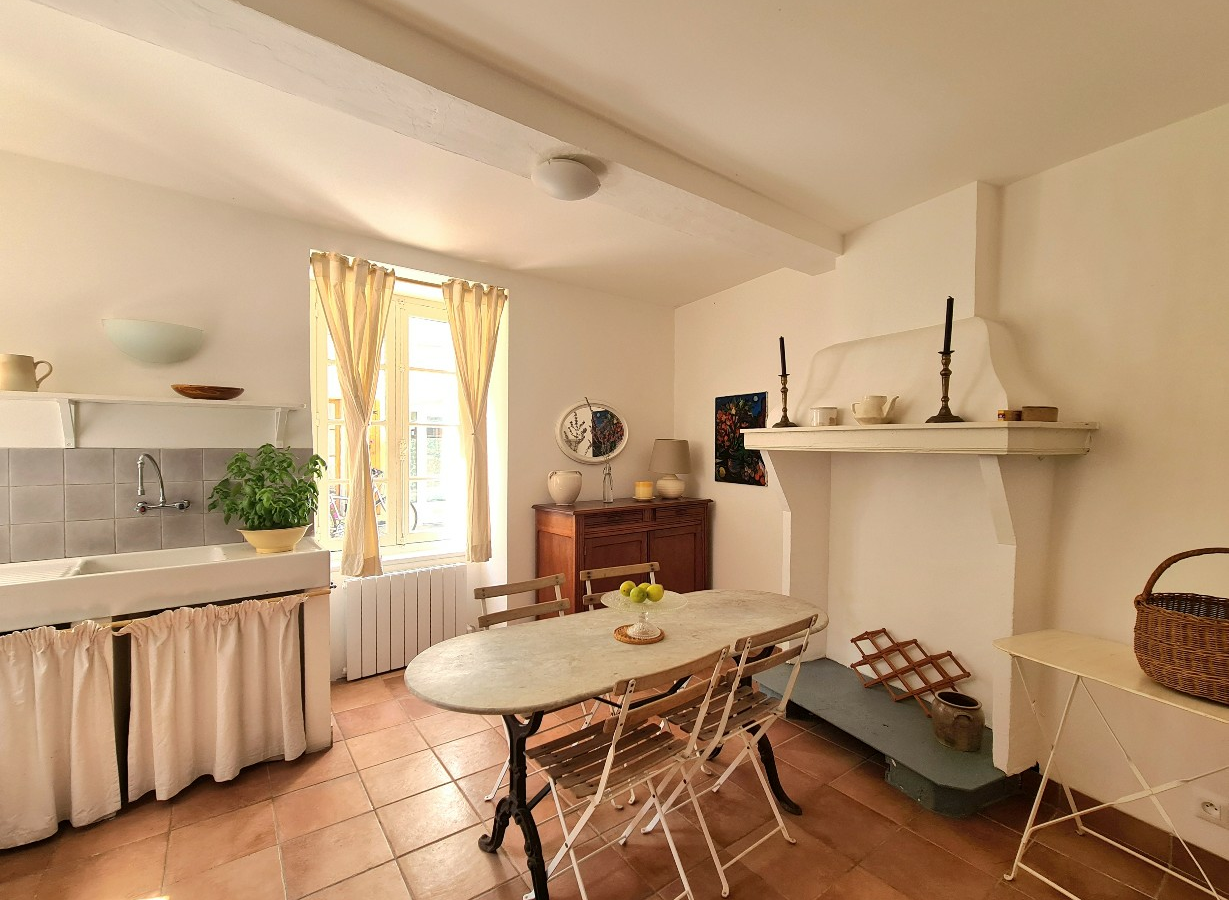 4-bedroom House In Caunes Minervois, France (102 M²)