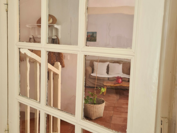 4-bedroom House In Caunes Minervois, France (102 M²)