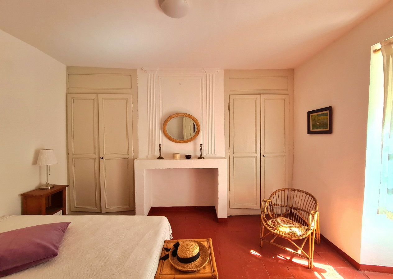 4-bedroom House In Caunes Minervois, France (102 M²)