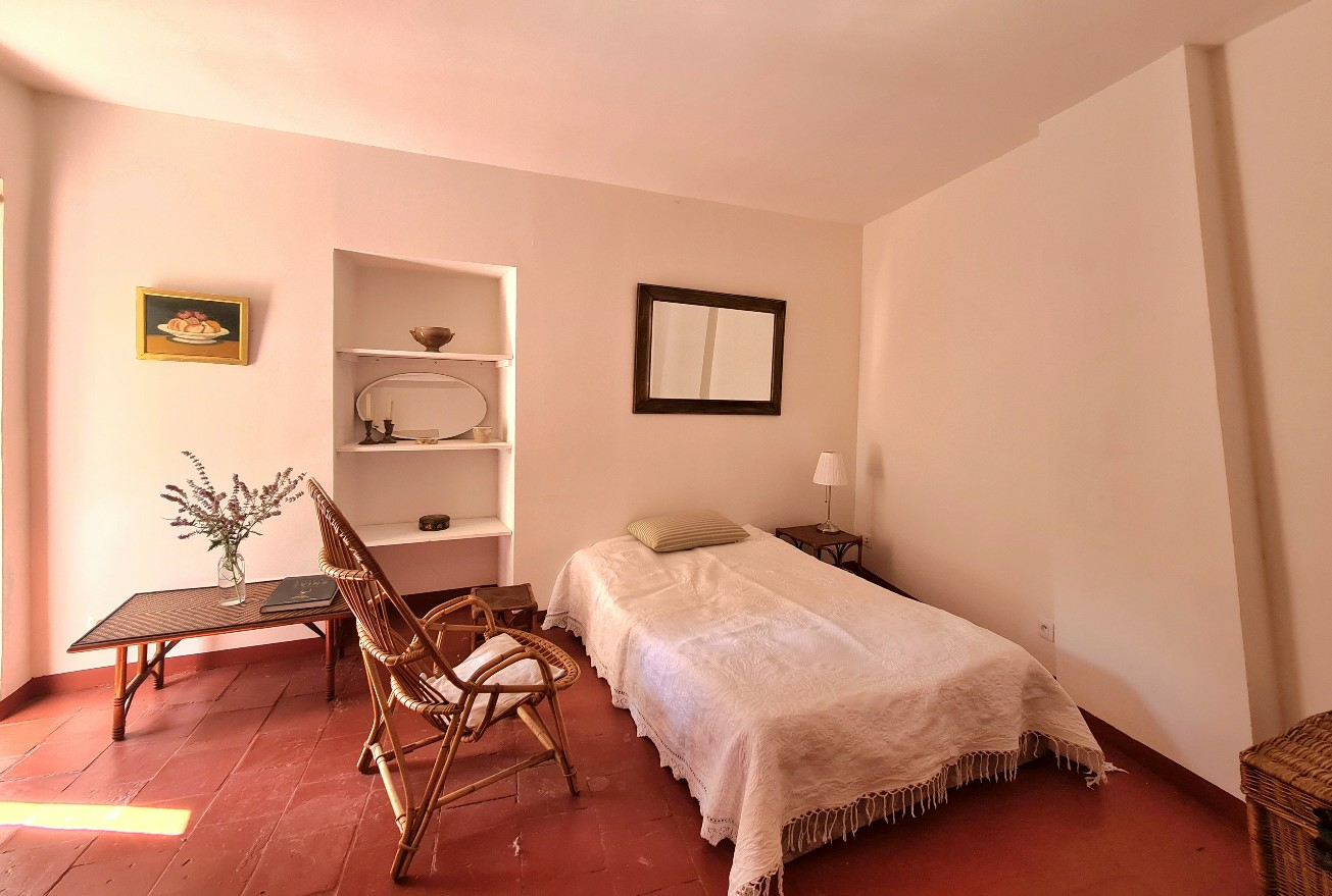4-bedroom House In Caunes Minervois, France (102 M²)