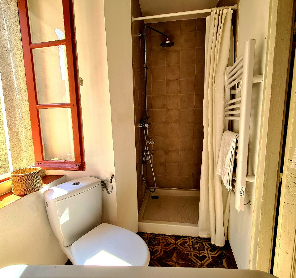 4-bedroom House In Caunes Minervois, France (102 M²)
