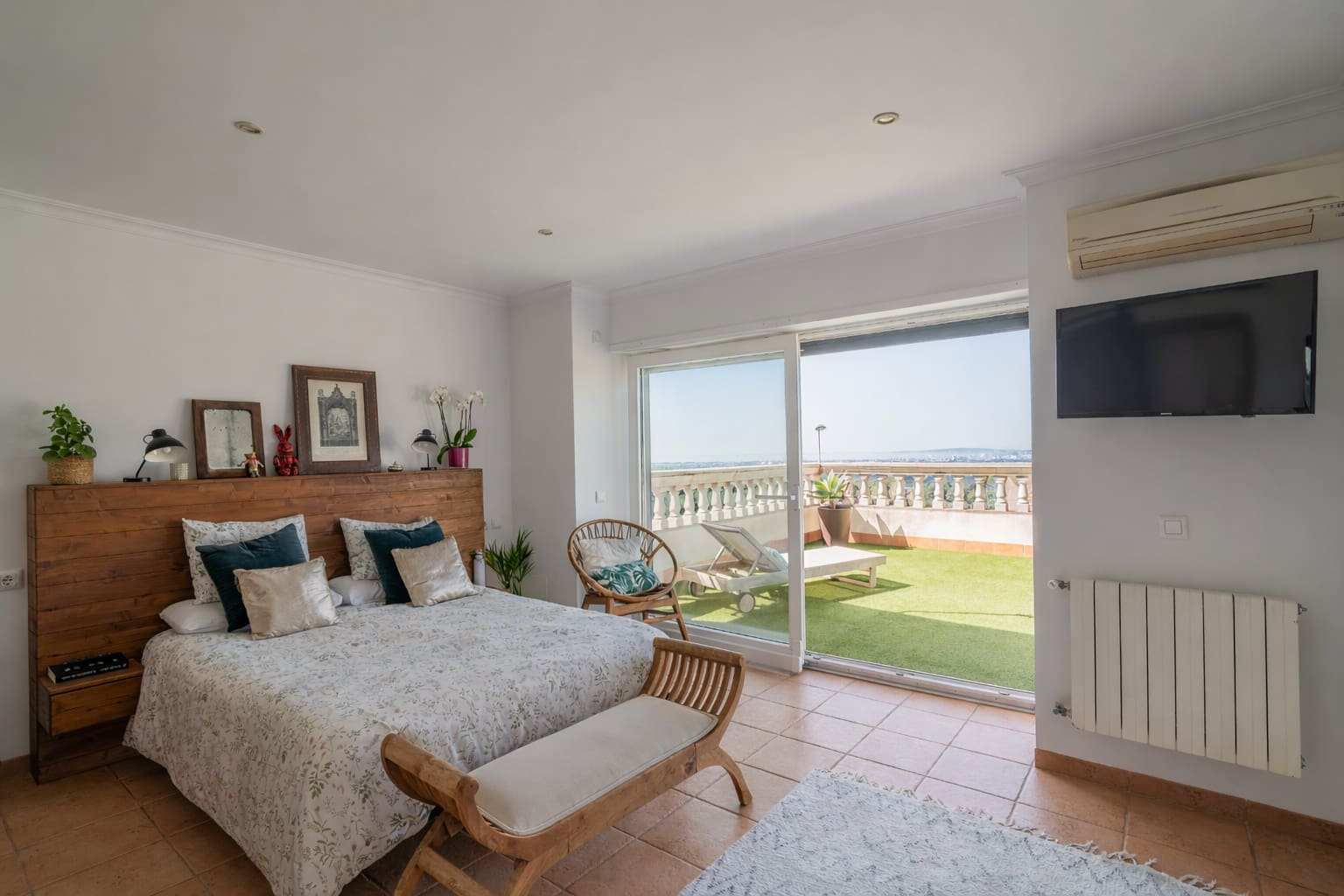 4-bedroom Villa In Marratxí, Spain (318 M²)