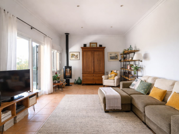 4-bedroom Villa In Marratxí, Spain (318 M²)