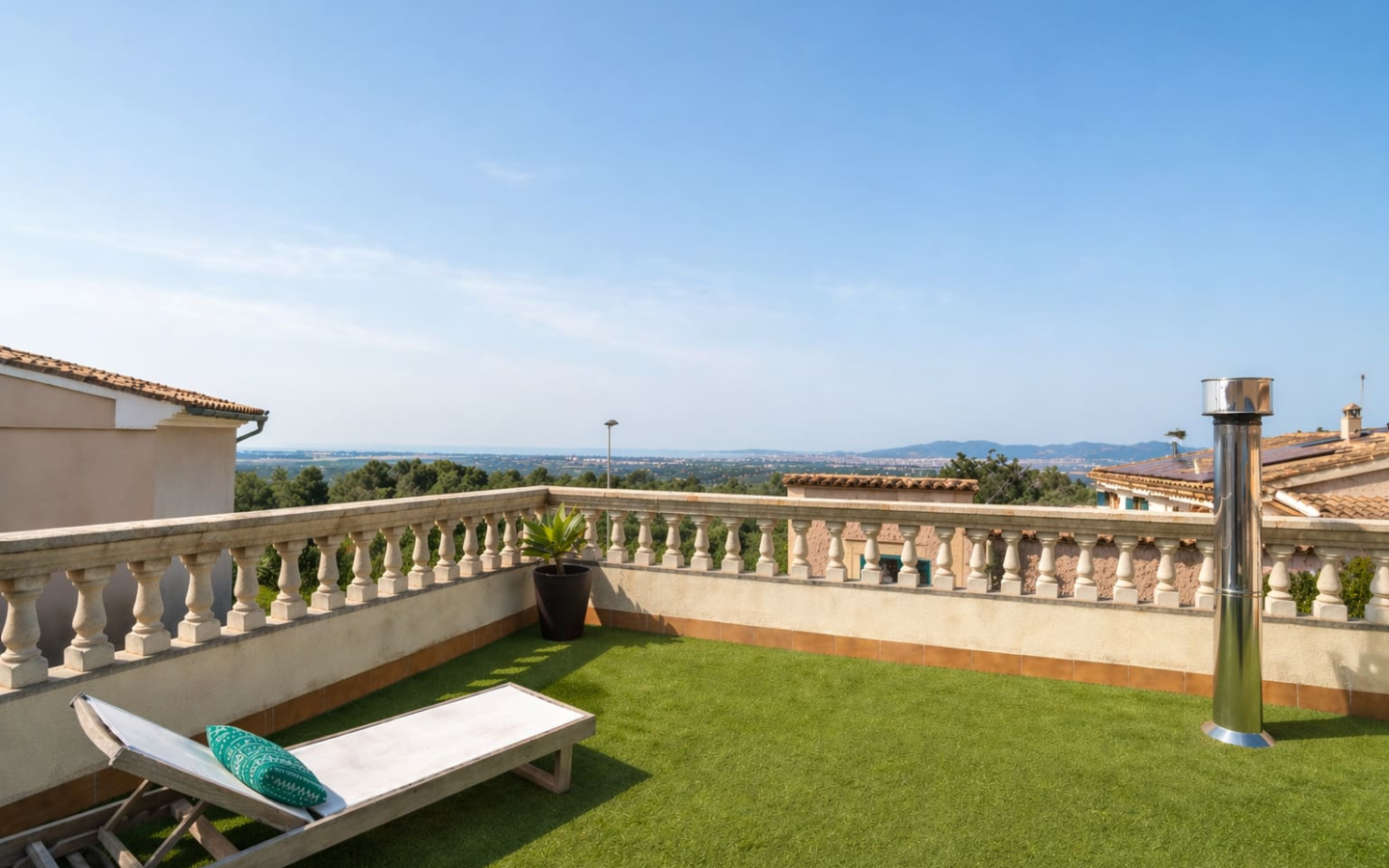4-bedroom Villa In Marratxí, Spain (318 M²)