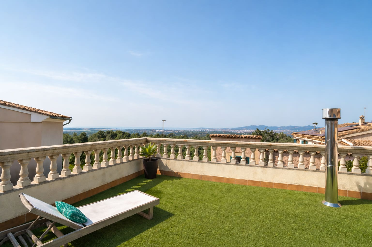 4-bedroom Villa In Marratxí, Spain (318 M²)