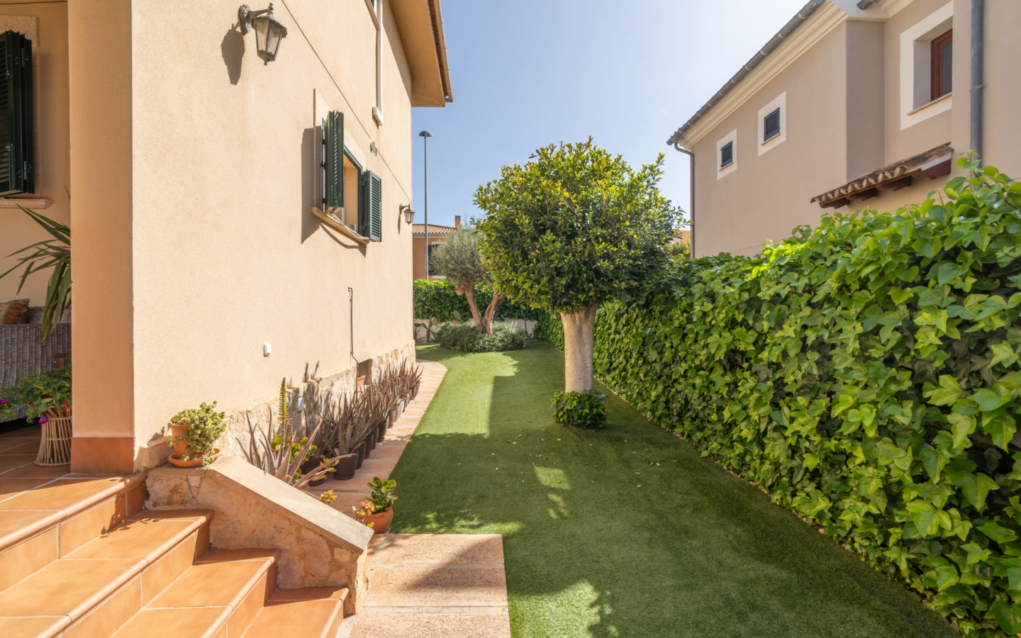 4-bedroom Villa In Marratxí, Spain (318 M²)
